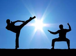 德隆：詹姆斯对东契奇无感，而且他不太愿意留在湖人